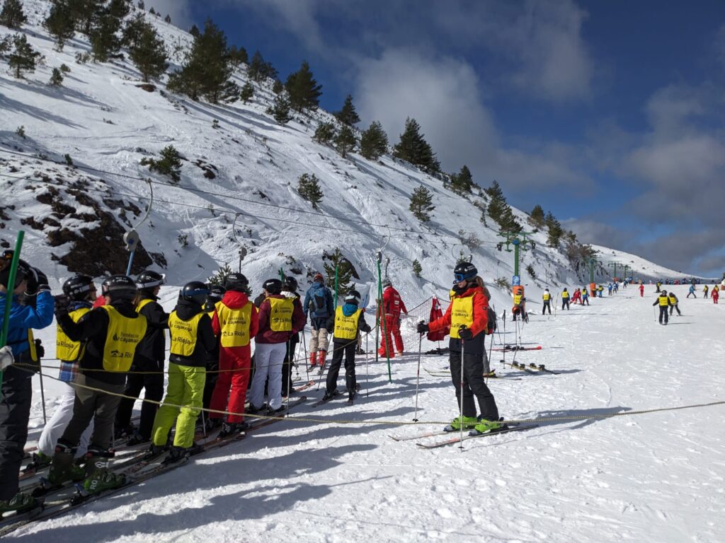 Escuela de Esqui y Snowboard de Valdezcaray