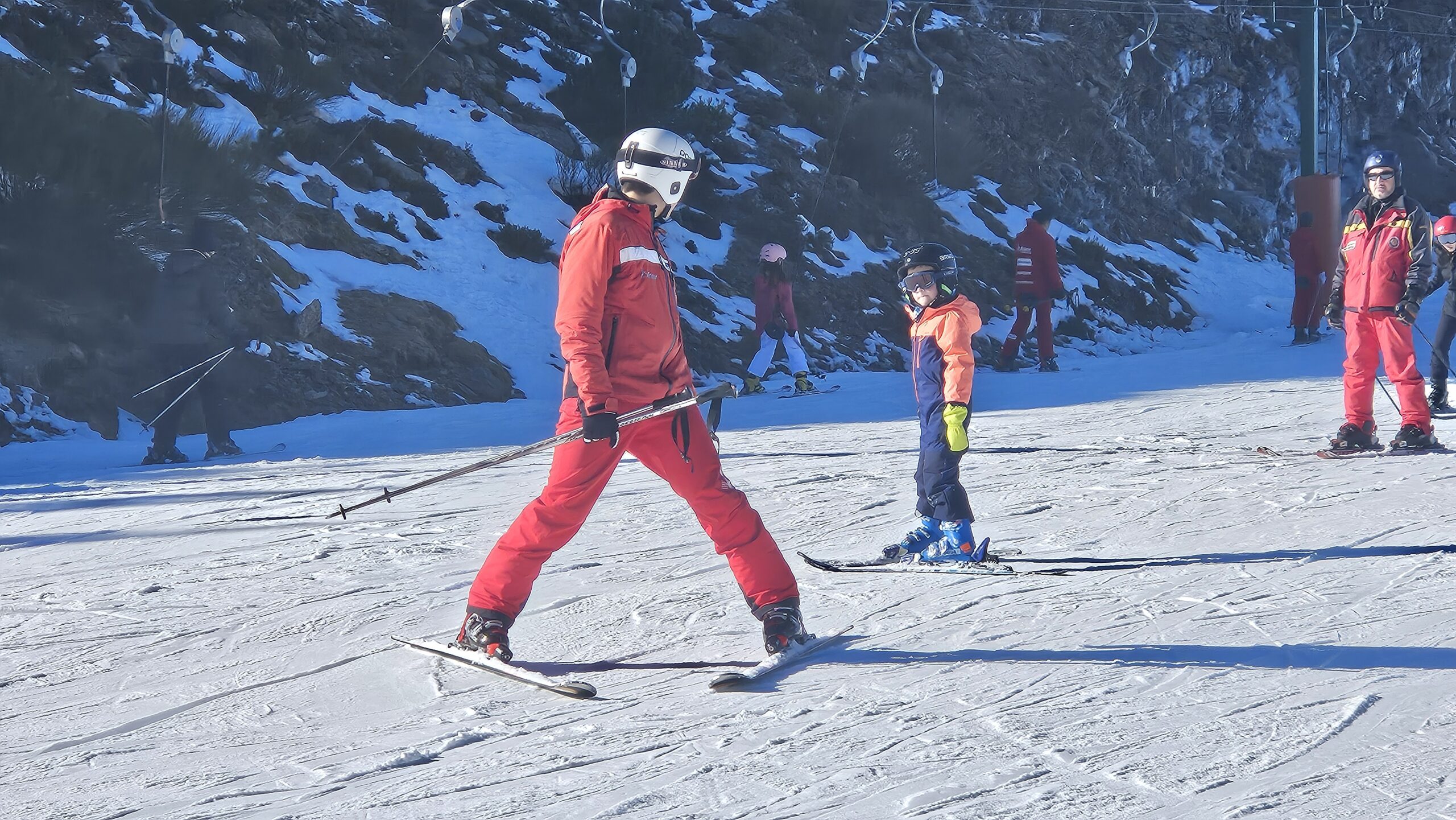 Escuela de Esqui y Snowboard de Valdezcaray