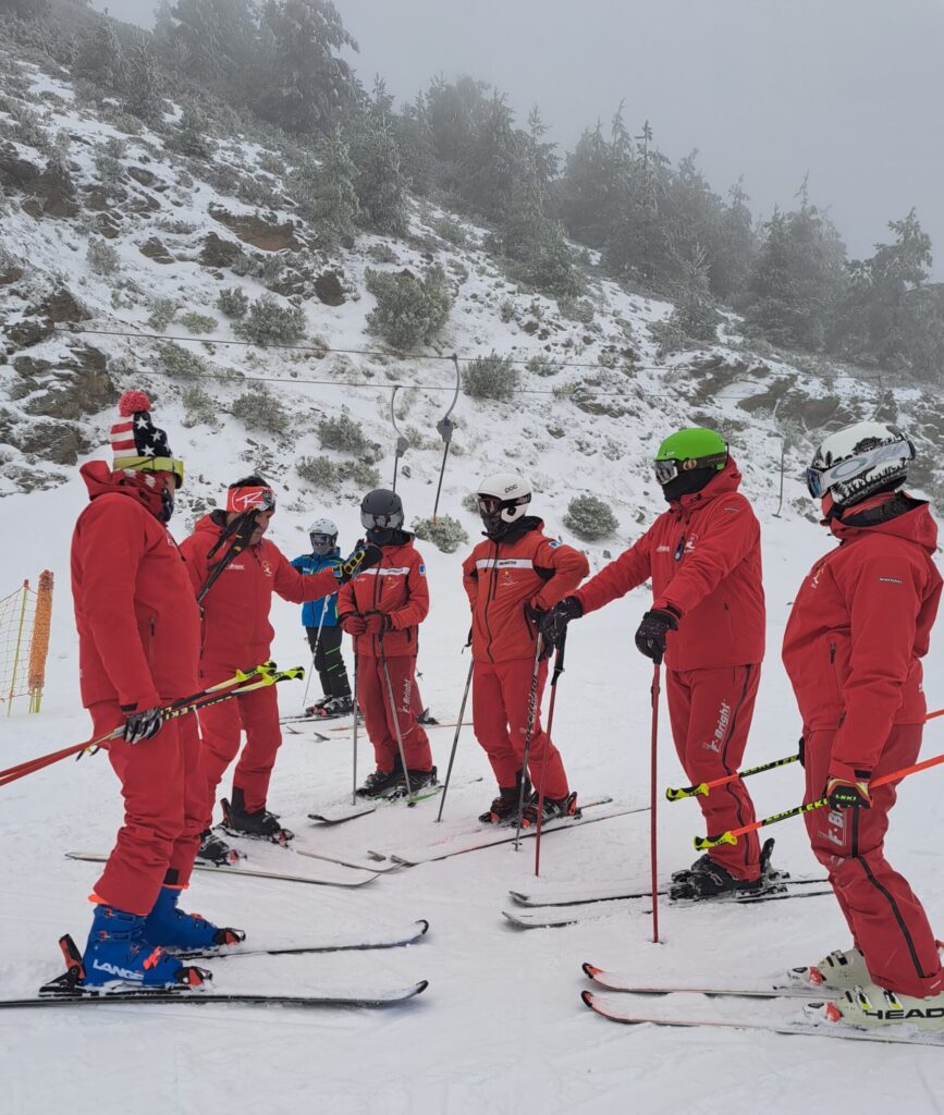 Escuela de Esqui y Snowboard de Valdezcaray